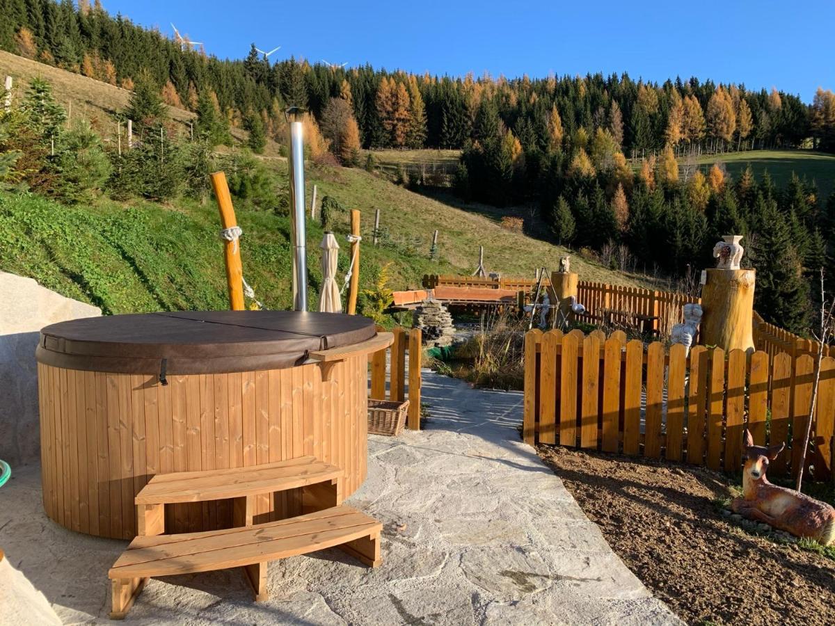 Gluehwuermchenhuette Villa Ratten Eksteriør bilde